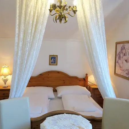Szálloda Hotel Romantik 3*