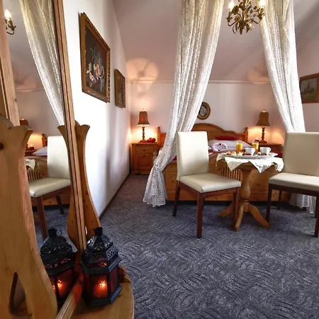 호텔 Hotel Romantik 3*